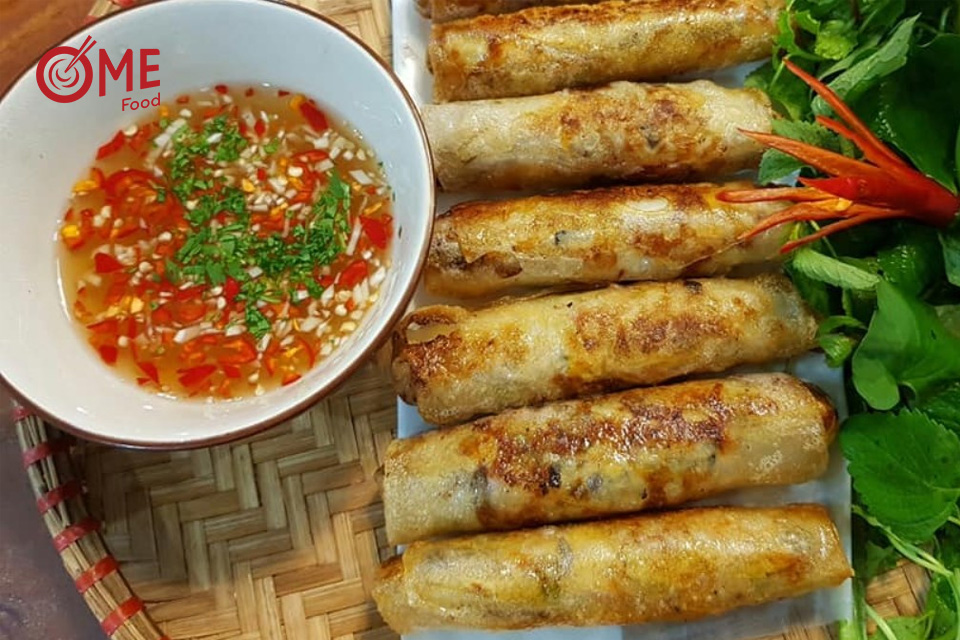 nước chấm chả giò